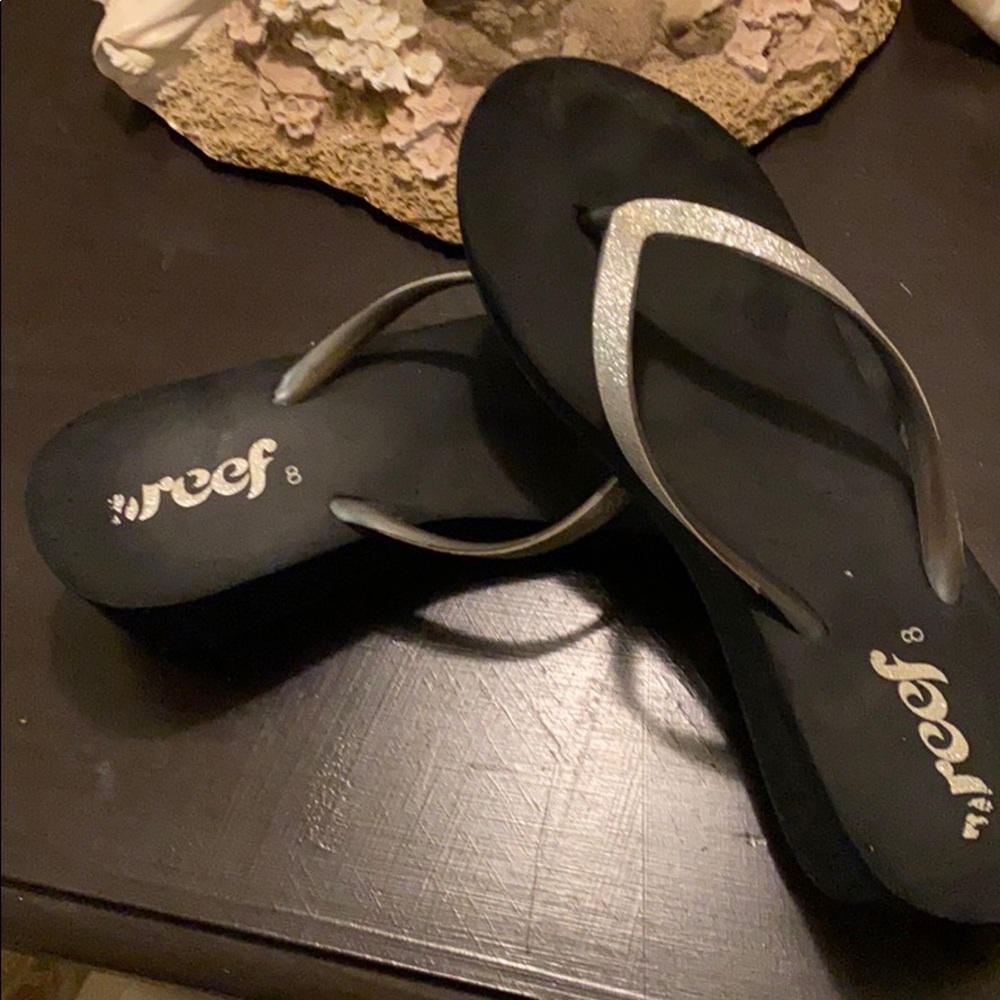 Reef flip flops